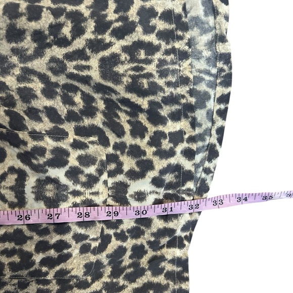 Equipment Femme silk leopard print button up shirt dress size XS sleeveless - Picture 8 of 8